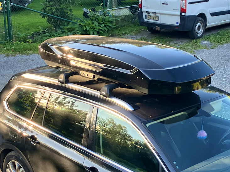 Thule motion 3 xl low + wingbar edge