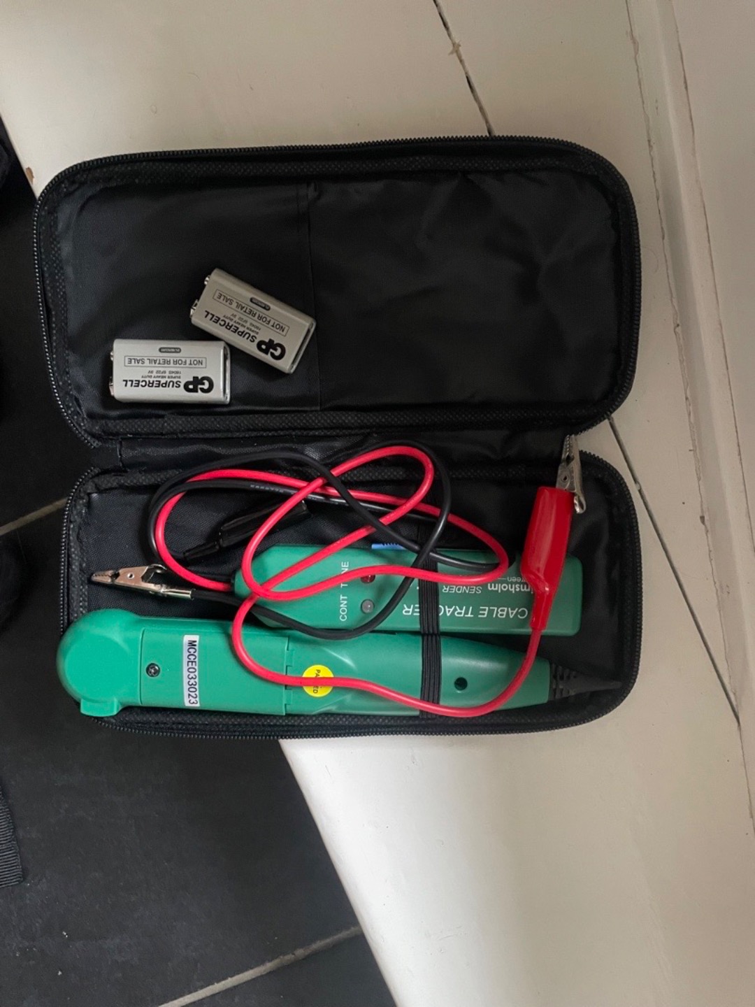 Kabelsökare för robotgräsklippare