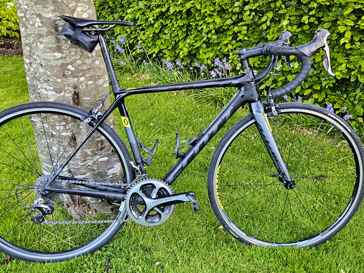 Scott addict 10 str. 52