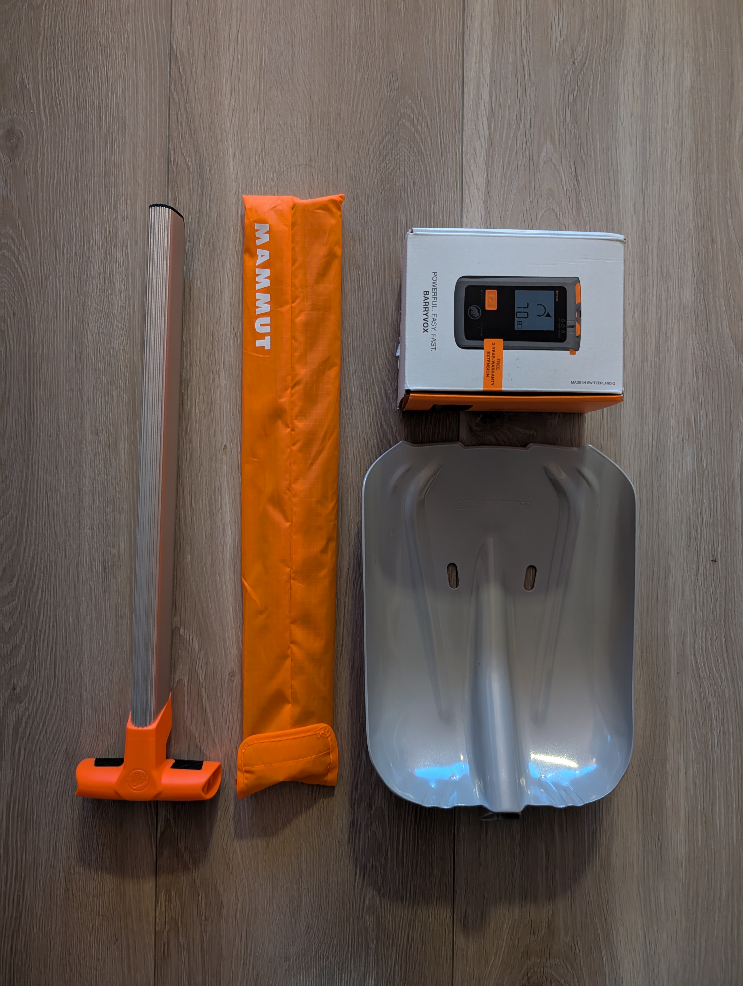 Skredutstyr sender-mottaker, spade, stange