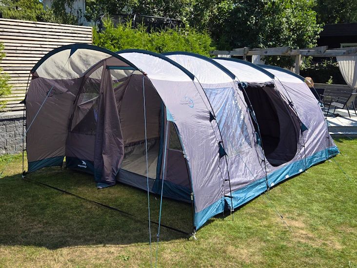 Palmdale 600 - rymligt 6-personerstält med smarta funktioner