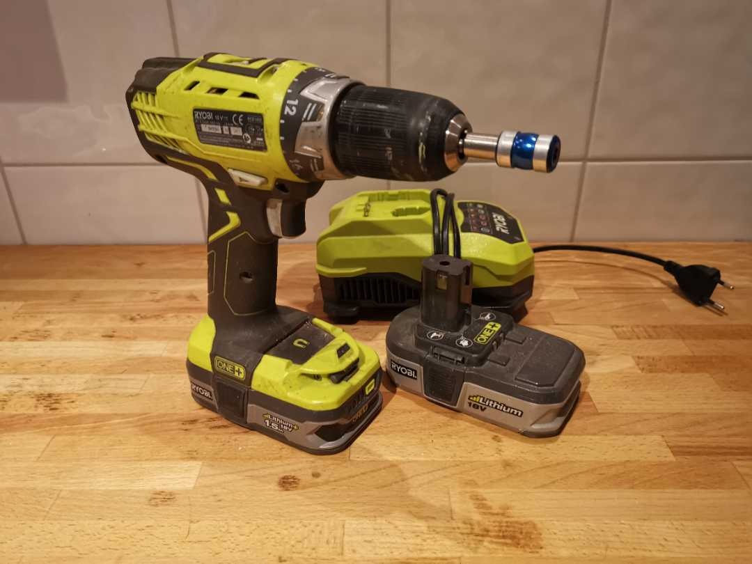 Skruvdragare ryobi 18, extra batteri