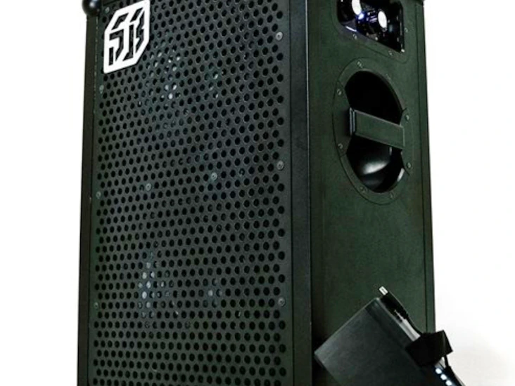 Hyr våran soundboks 2 högtalare