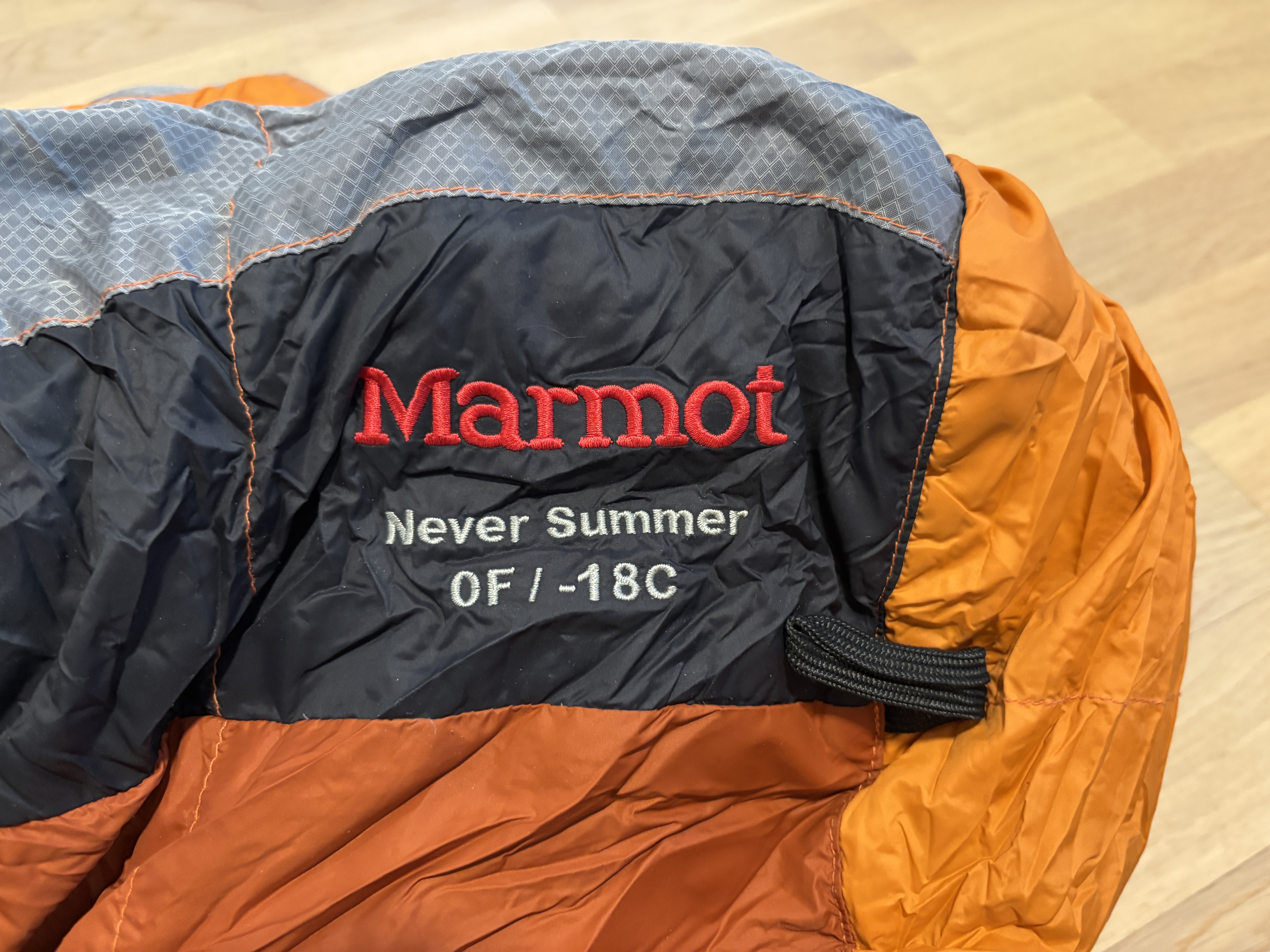 Marmot never summer untuvapussi