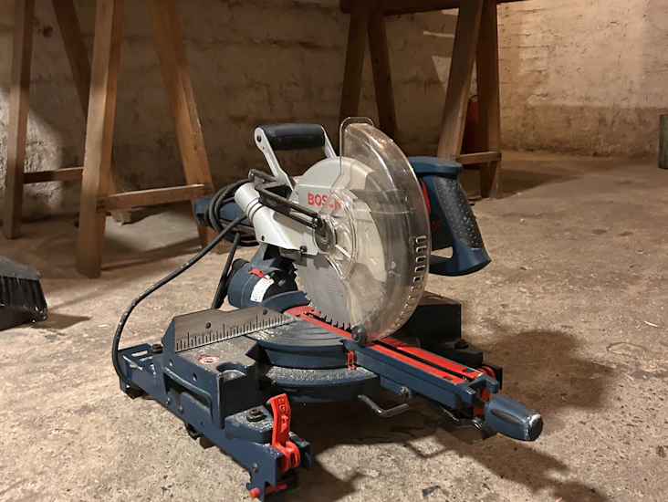 Borch gjærsag med stativ