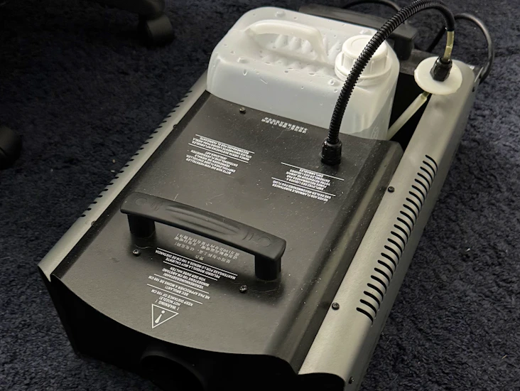 Rökmaskin 1800 watt