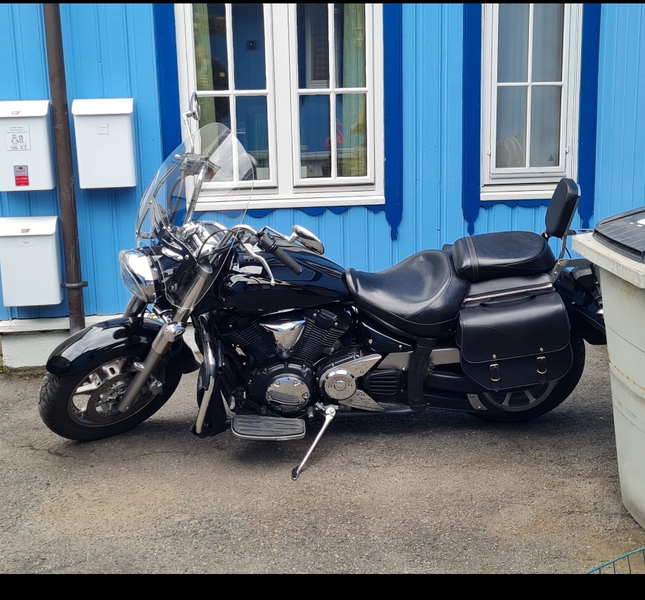 Yamaha vstar 1300 m cobra