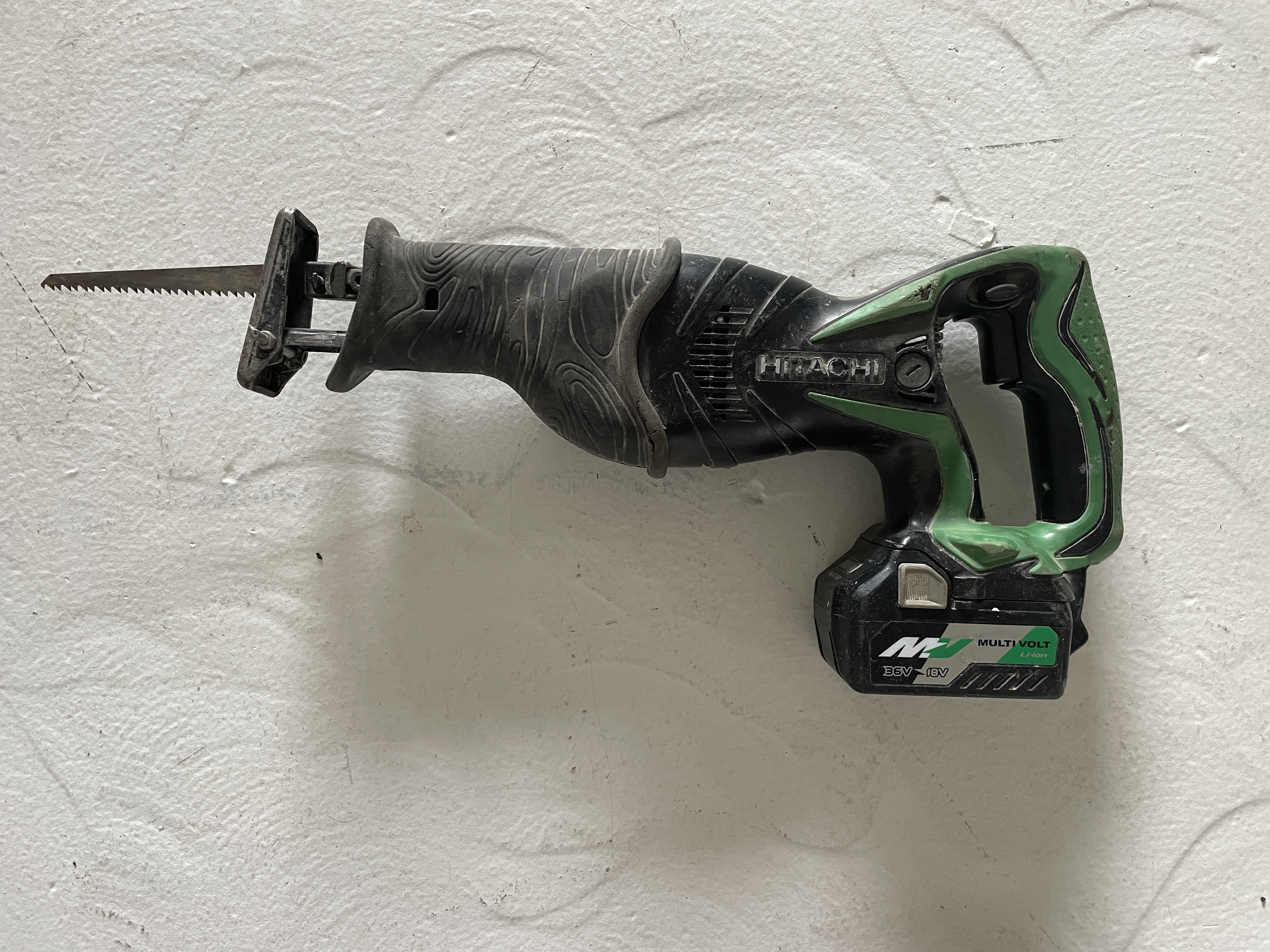 Stark o lätt tigersåg hitachi hikoki 