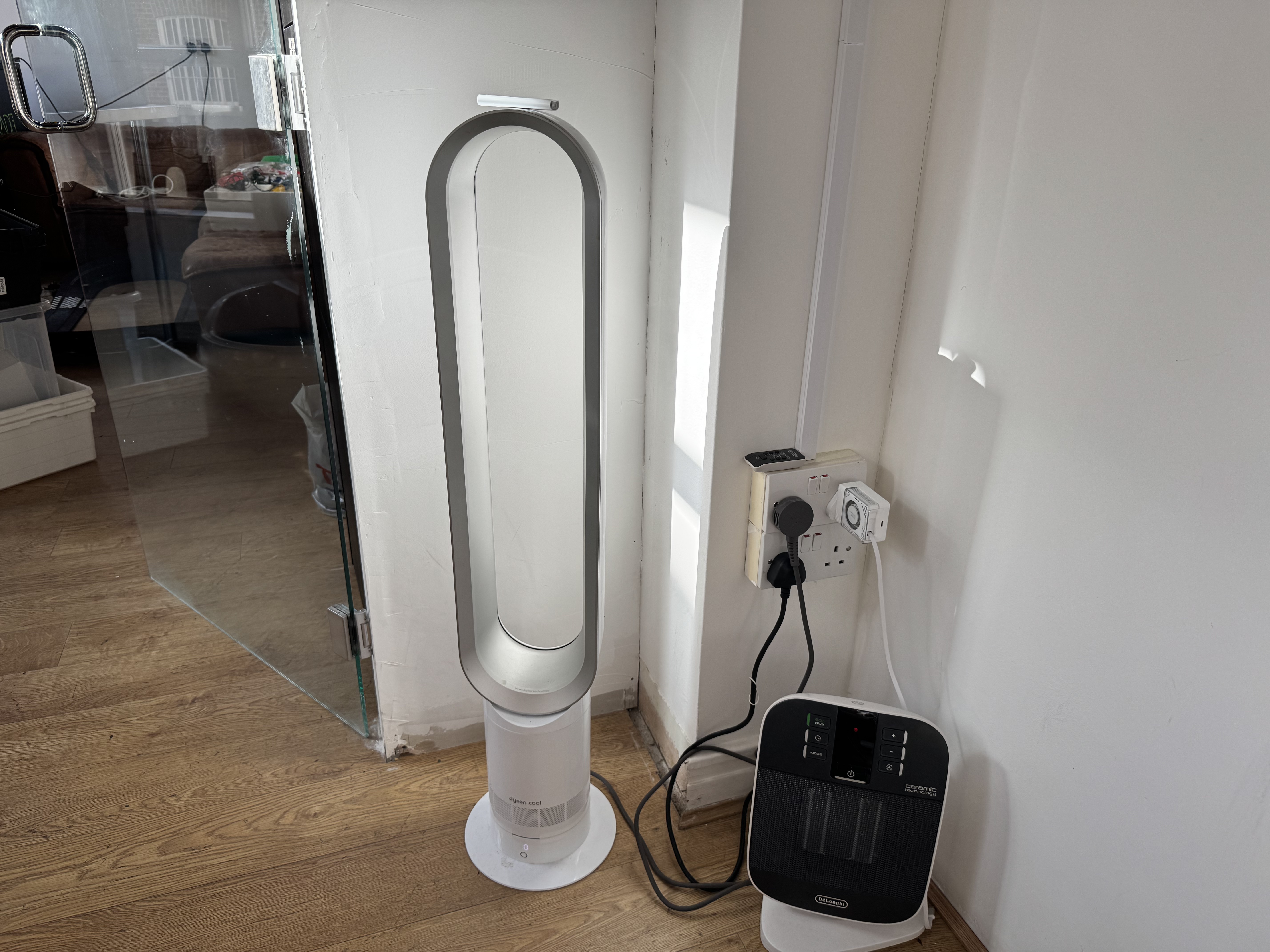 Dyson cool amo7 tower fan