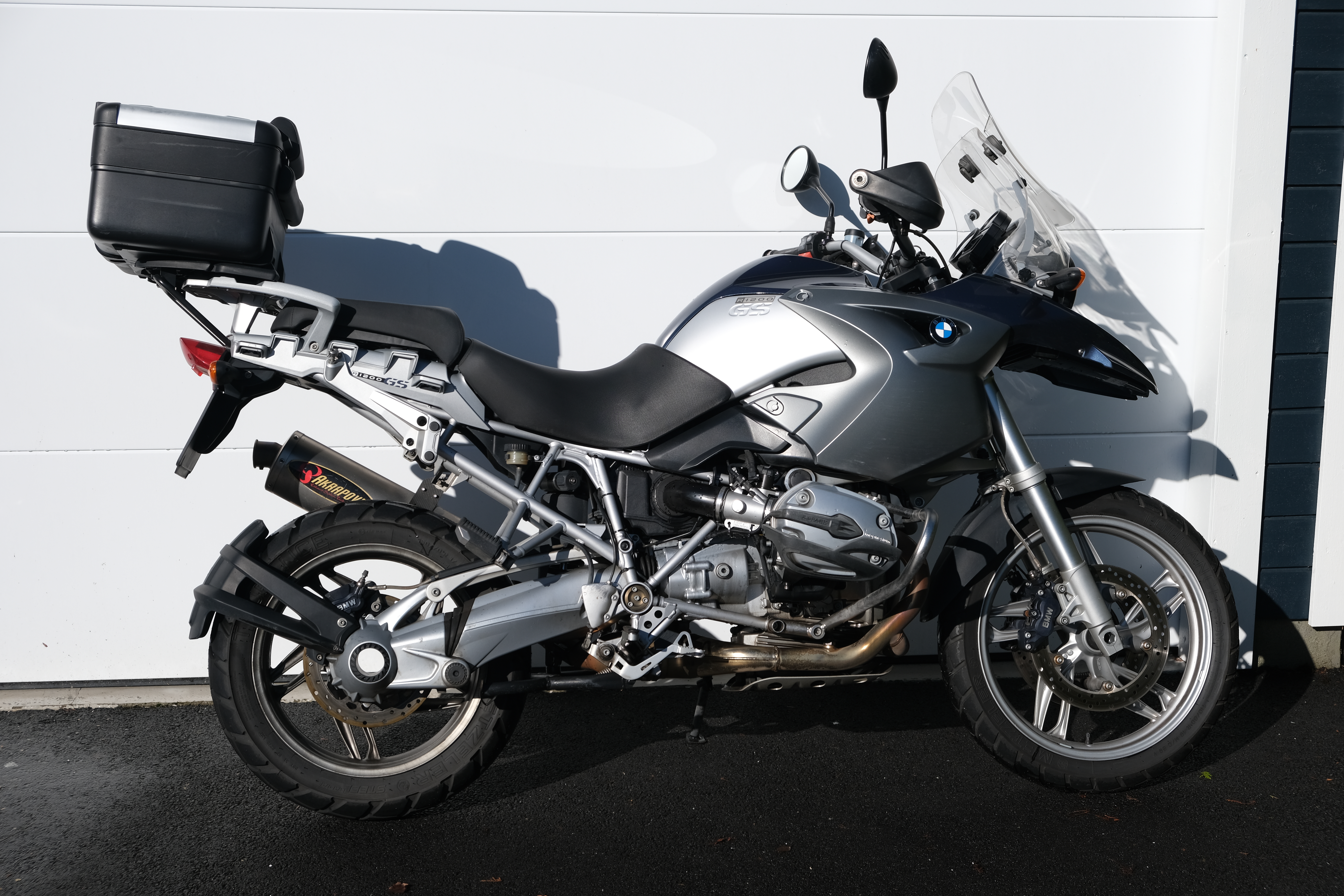 Bmw r1200gs 2005 modell med topp koffert og sidekofferter 