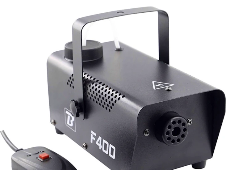 Ledigt - rökmaskin inkl. vätska