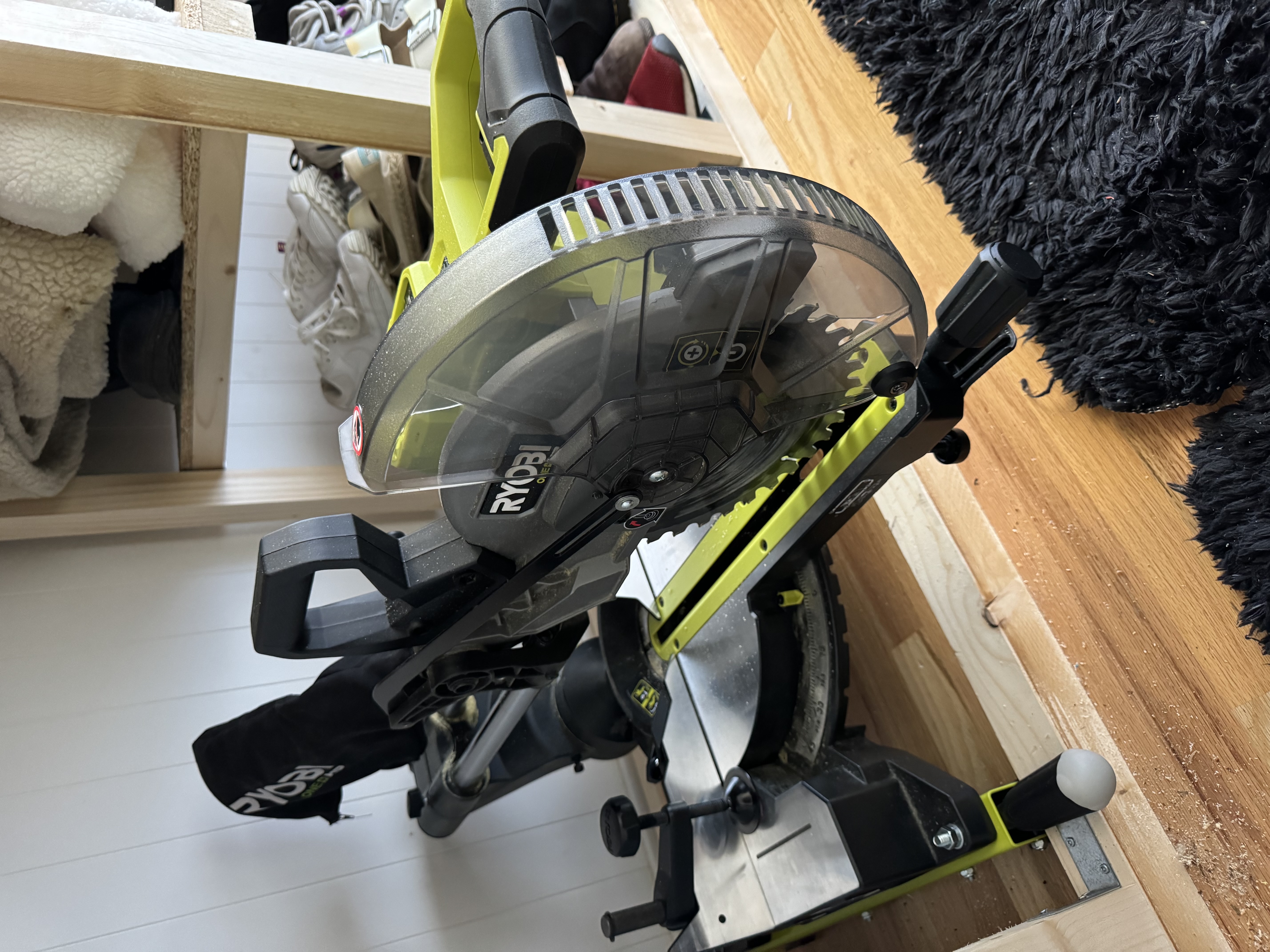 Ryobi rms18254x-0 batteridrevet kapp- og gjærsag/kappsag/gjærsag