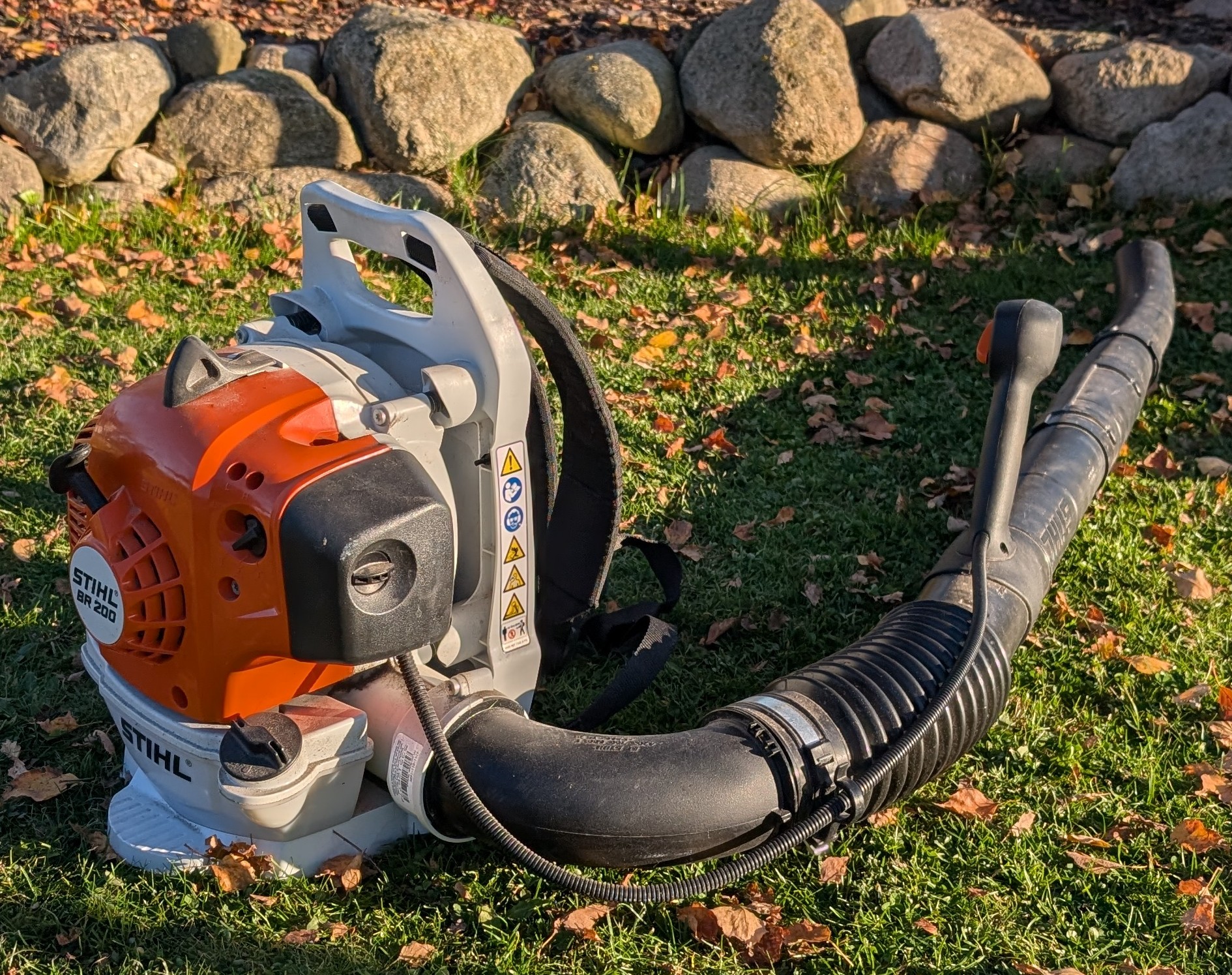 Ryggburen lövblås stihl