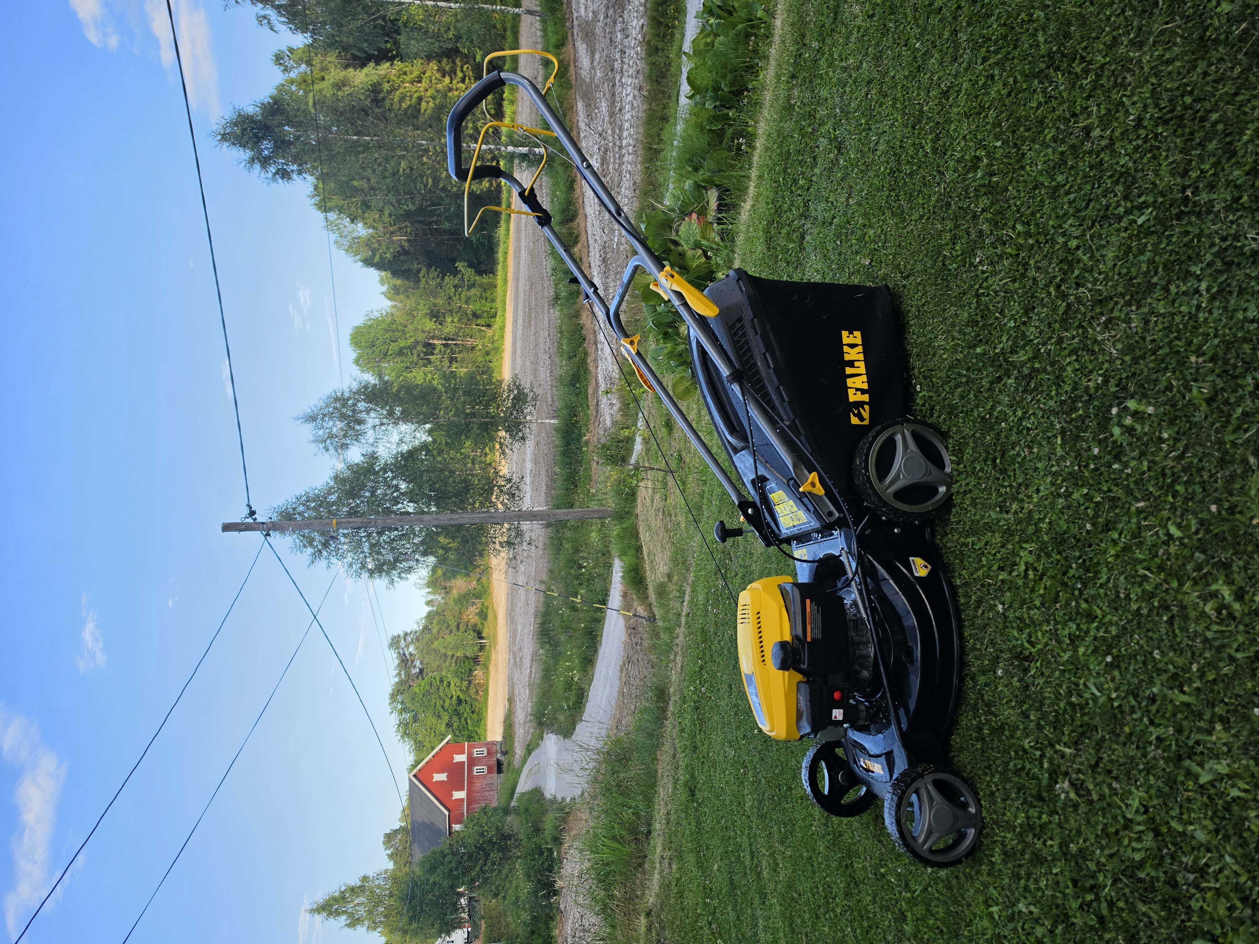 Selvgående bensindrevet gressklipper 150 cc – 46 cm