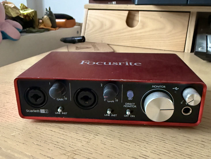 Focusrite scarlett 2i2