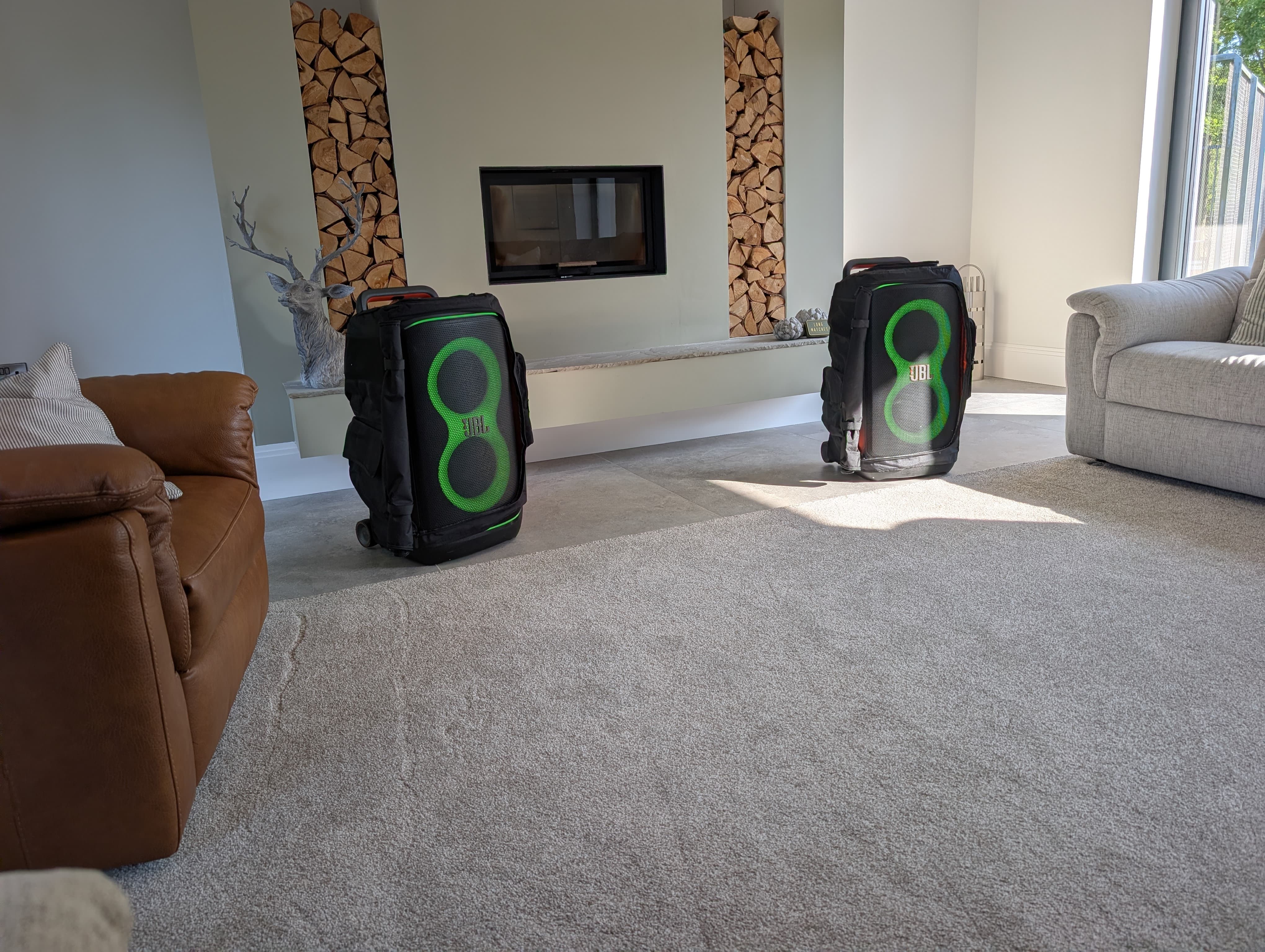 2x jbl partybox 520 speaker hire / rental 🔊