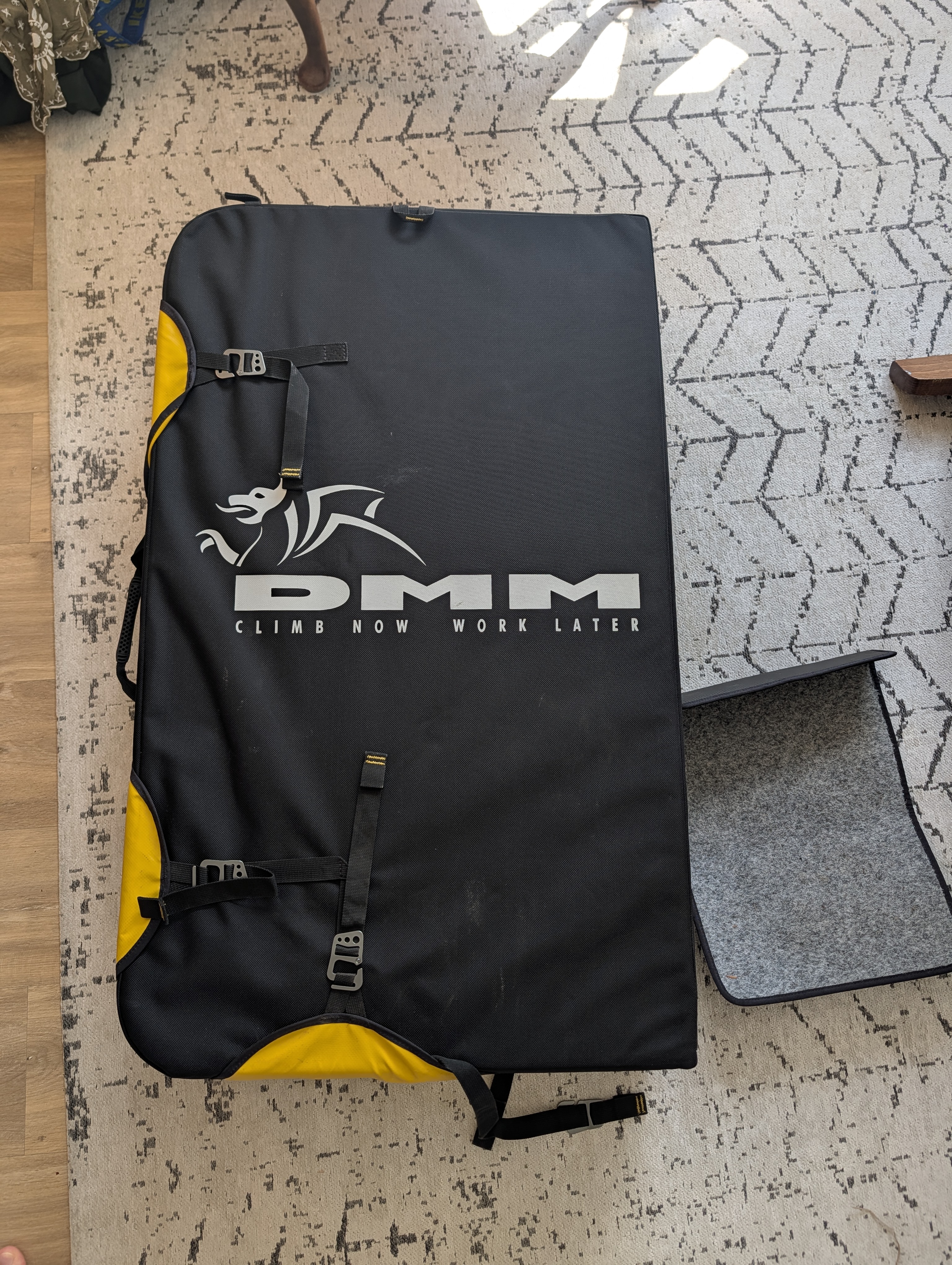 Dmm highball bouldering matt 