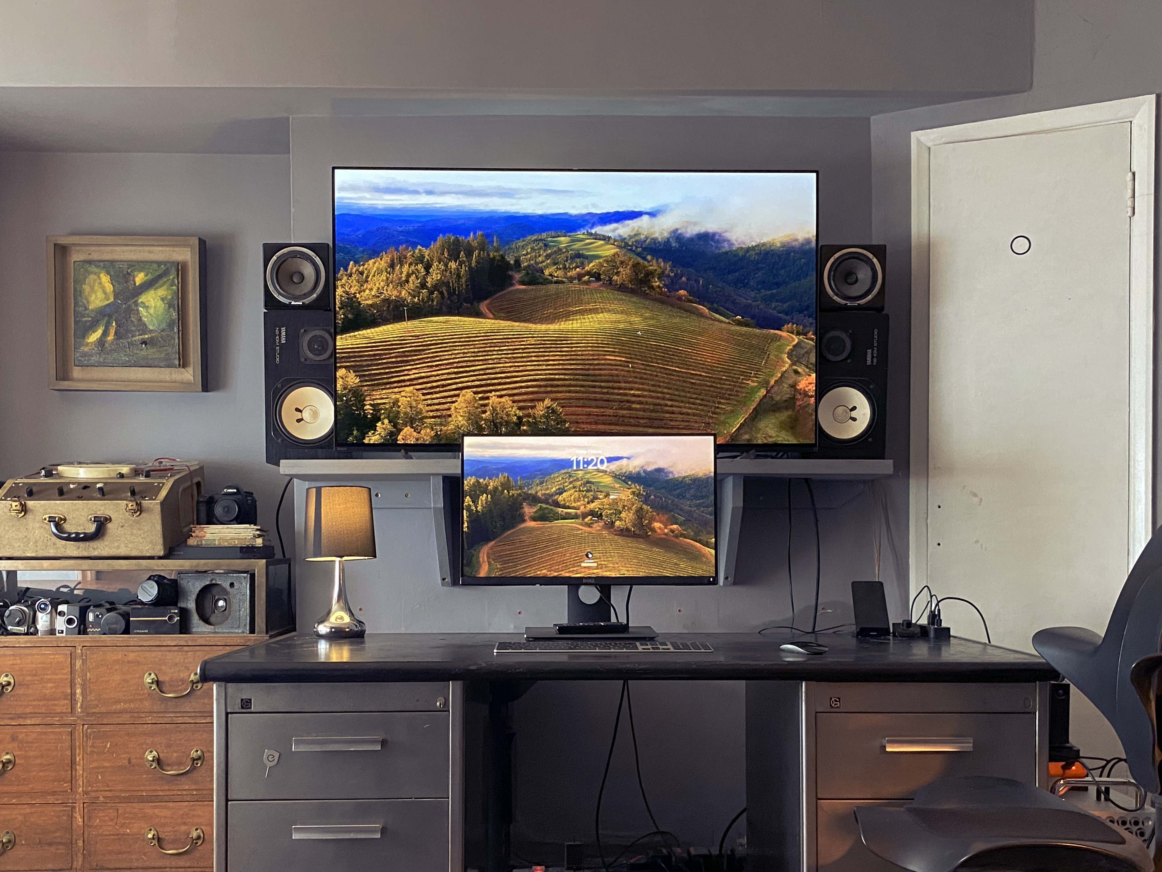 Edit suite in finsbury park, london - premiere, davinci and avid