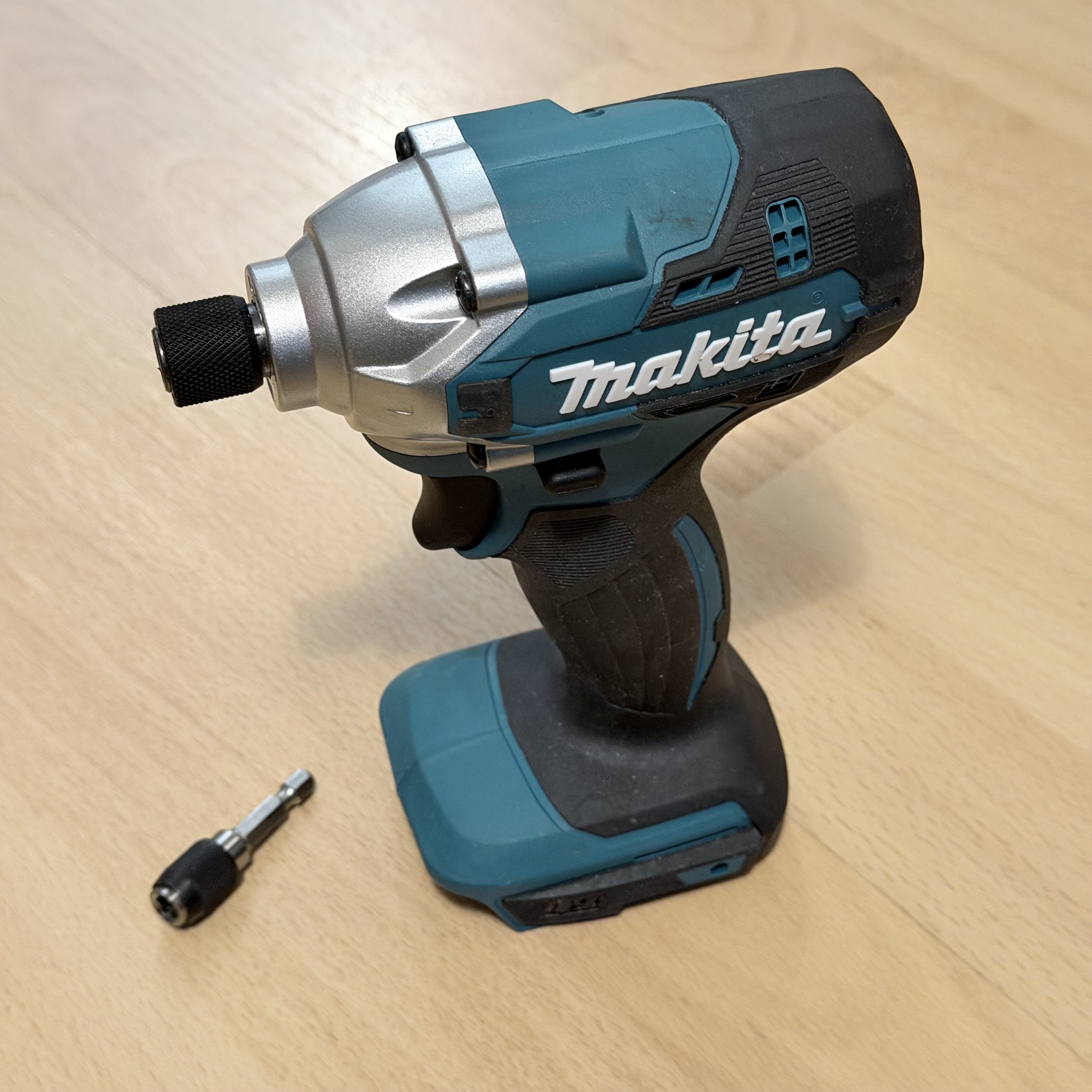 Makita 18v slagskruvdragare