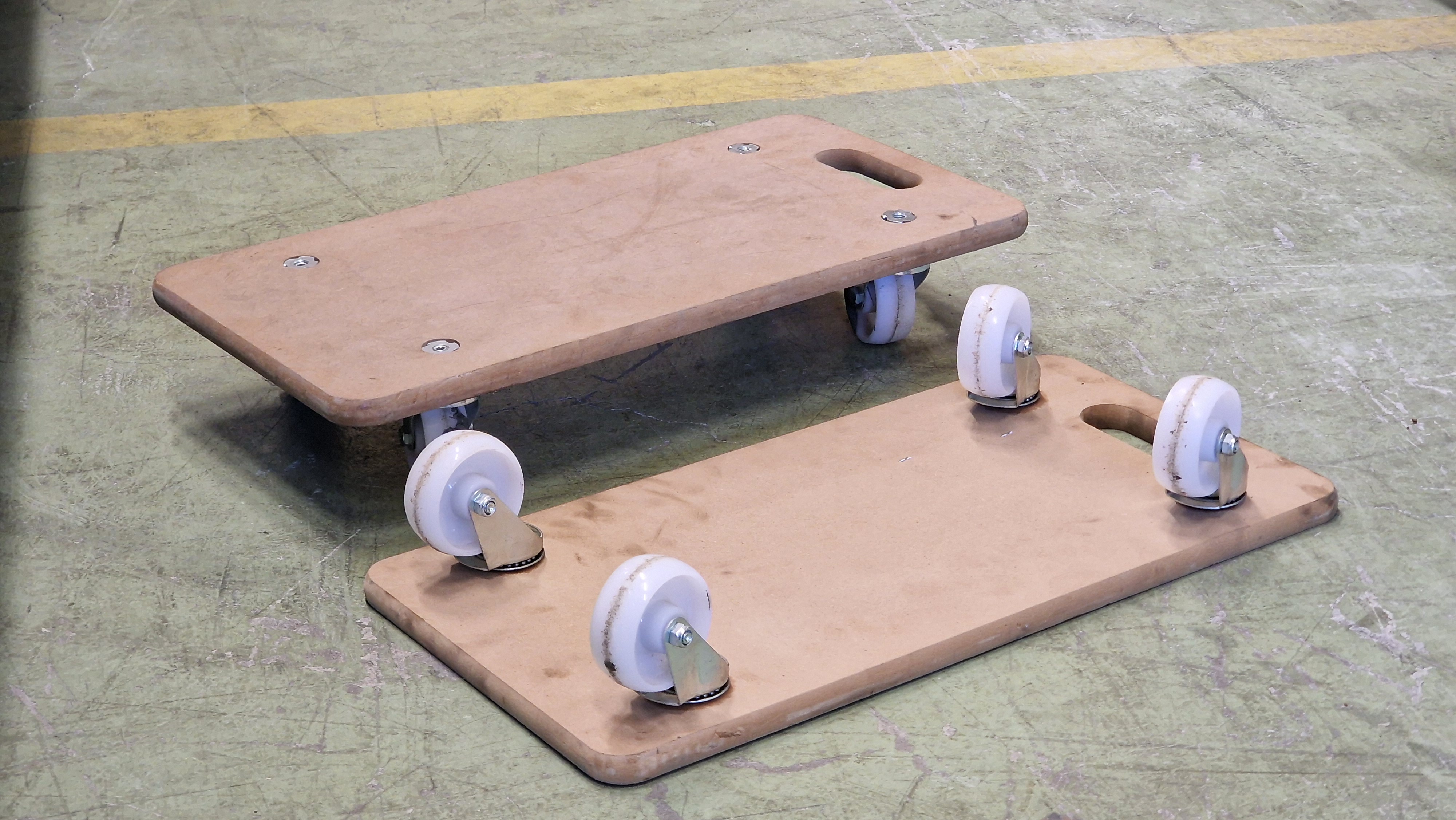 2 st. flyttvagnar, 200 kg