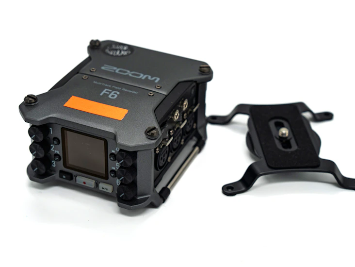 Zoom f6 - kompakt 32-bit fieldrecorder