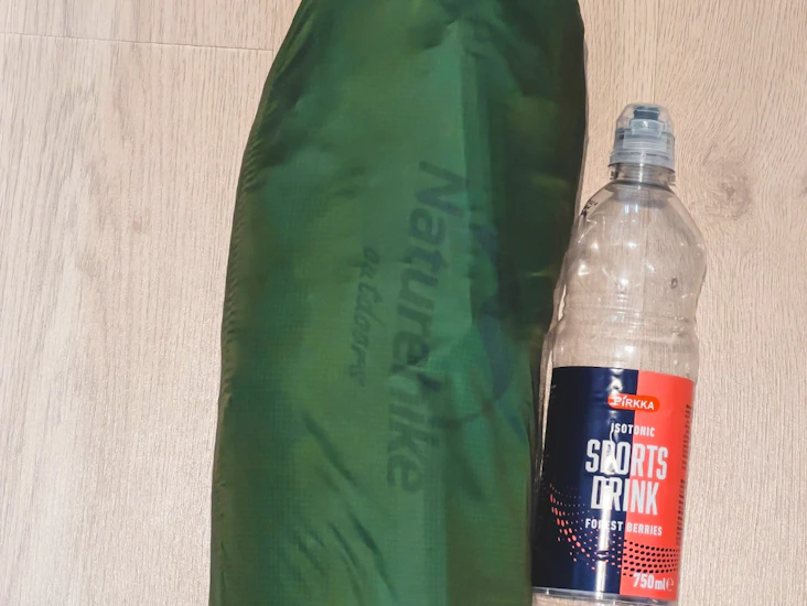 Naturehike cloud up 1 - kevyt teltta