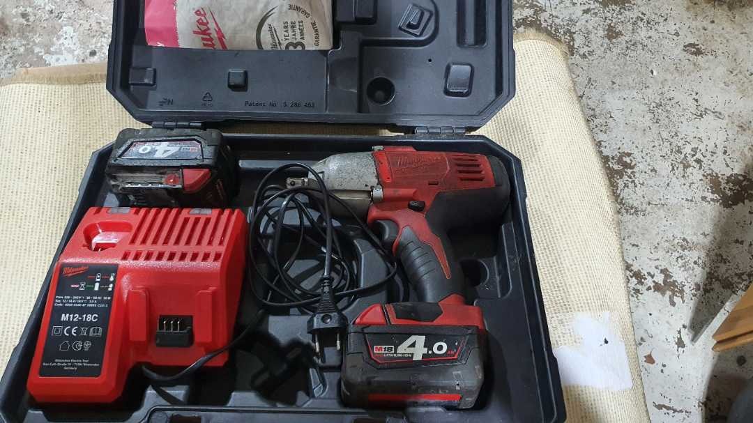 Mutterknackare milwaukee hd18 hiw