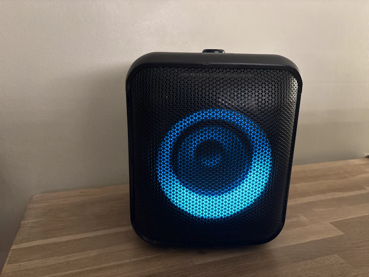 Högtalare med karaoke funktion