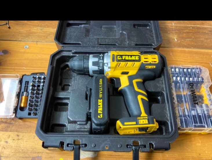 Borrskruvdragare falke