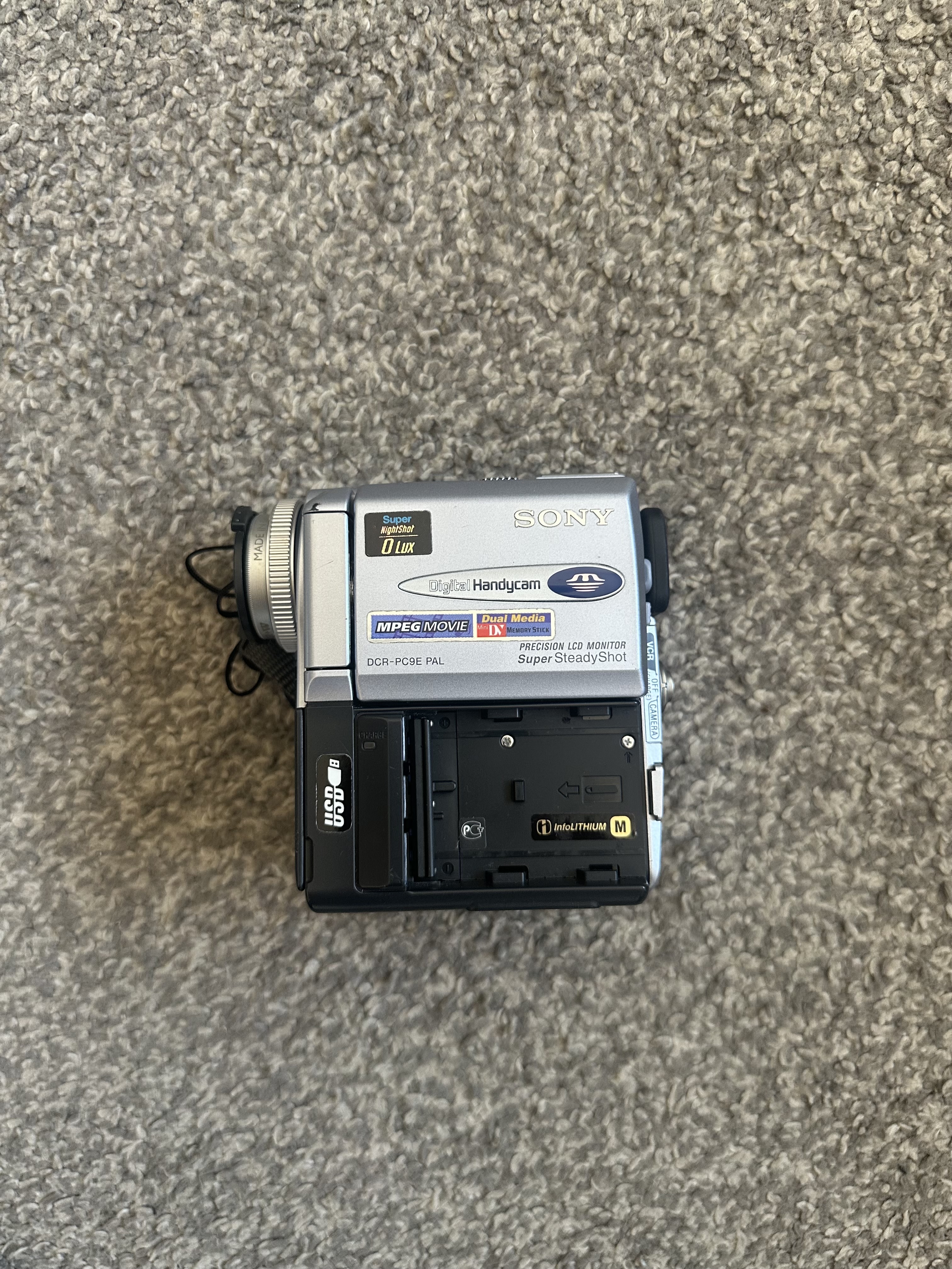 Sony vhs camcorder with accessories 