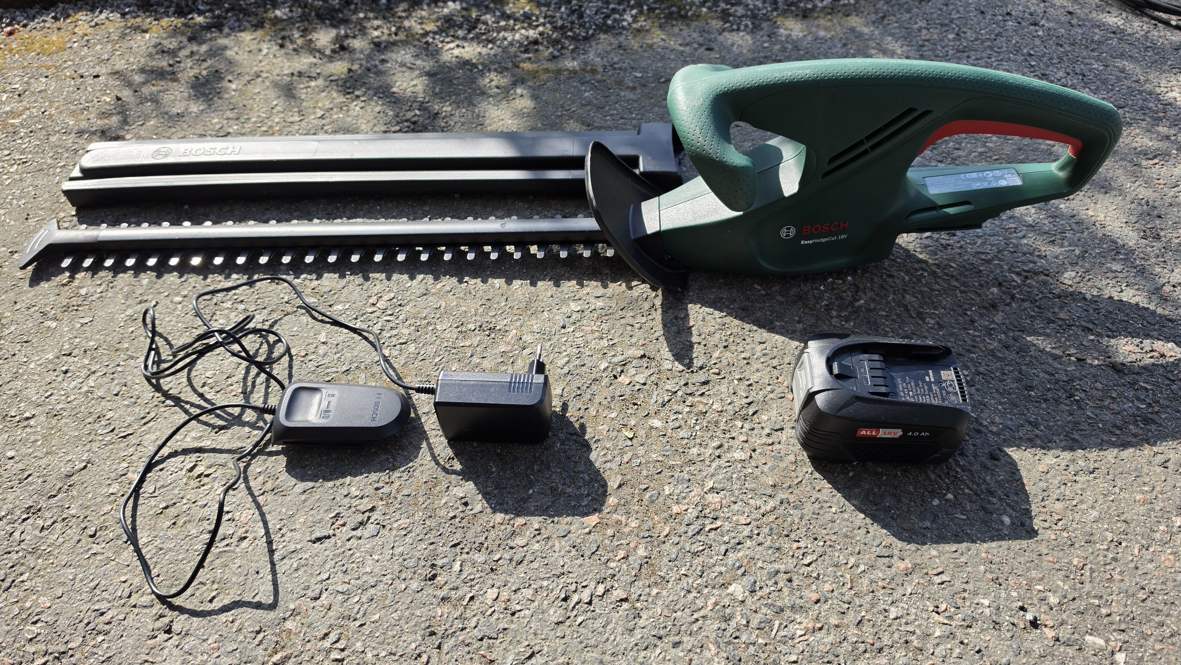 Bosch häcksax sladdlös 18v batteri