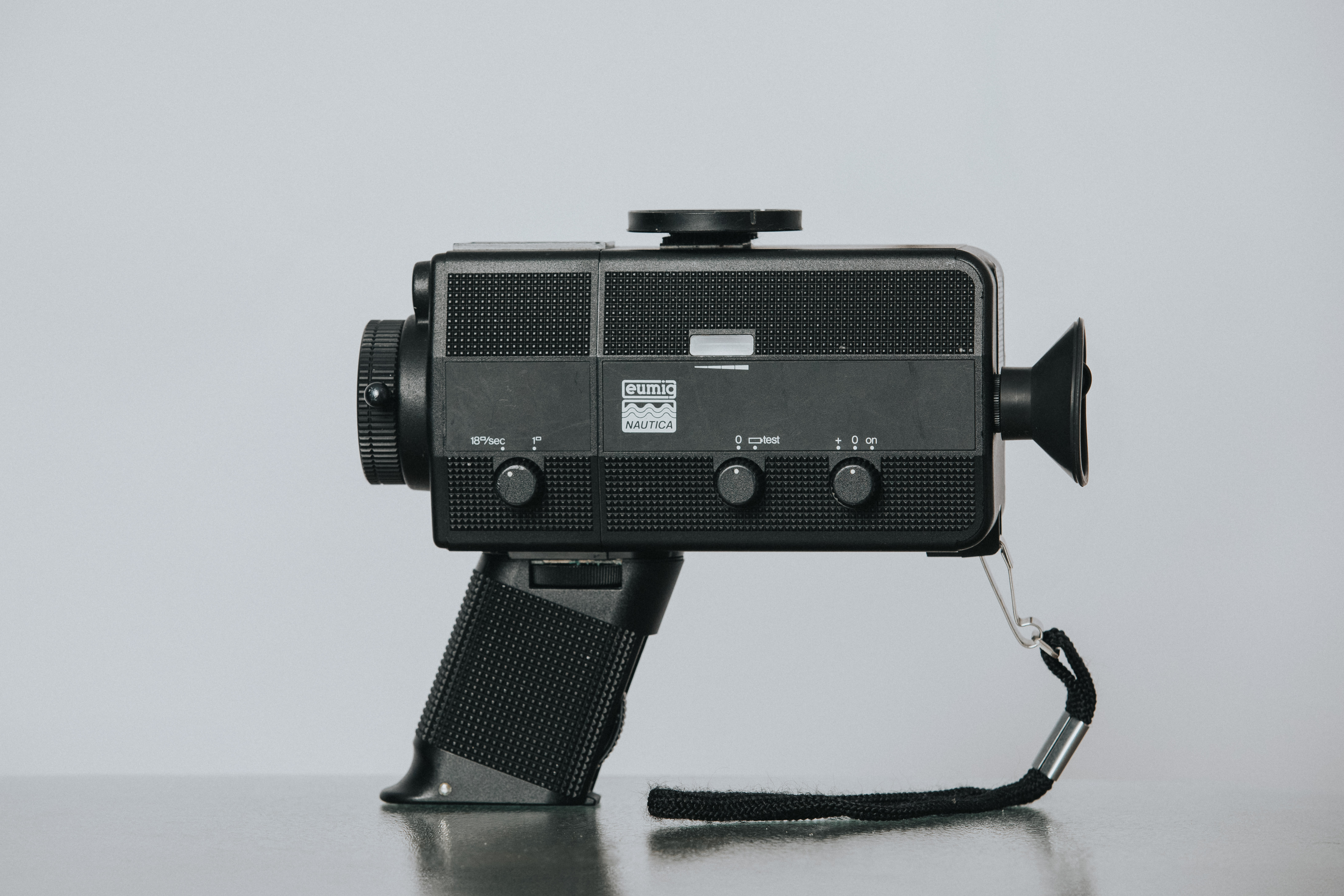 Eumig nautica – underwater super 8 film camera (fully operational)