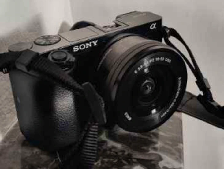 Sony a6000 med 16-55 kitlins + sigma 50 art