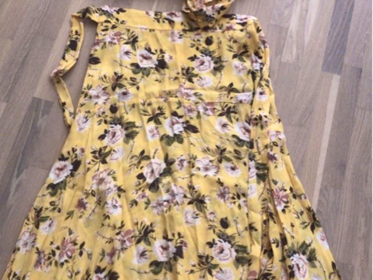 Faithfull the brand: omslagstopp og skjørt