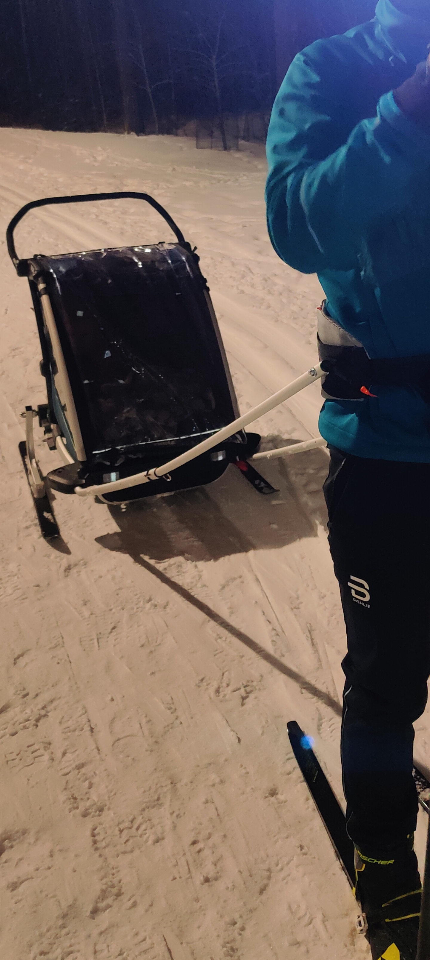 Thule hiihtosetti / thule chariot ski kit