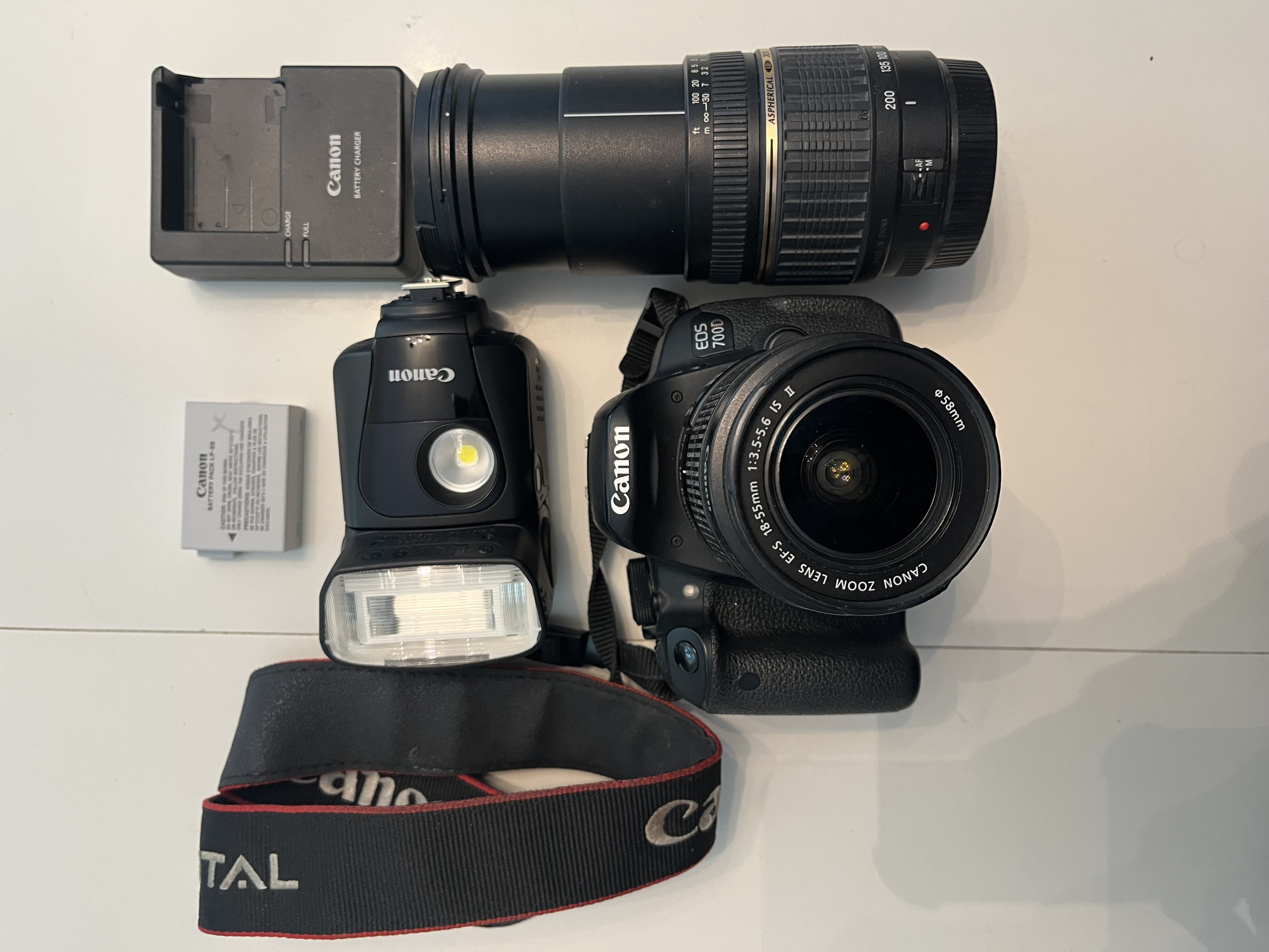 Canon eos 700d