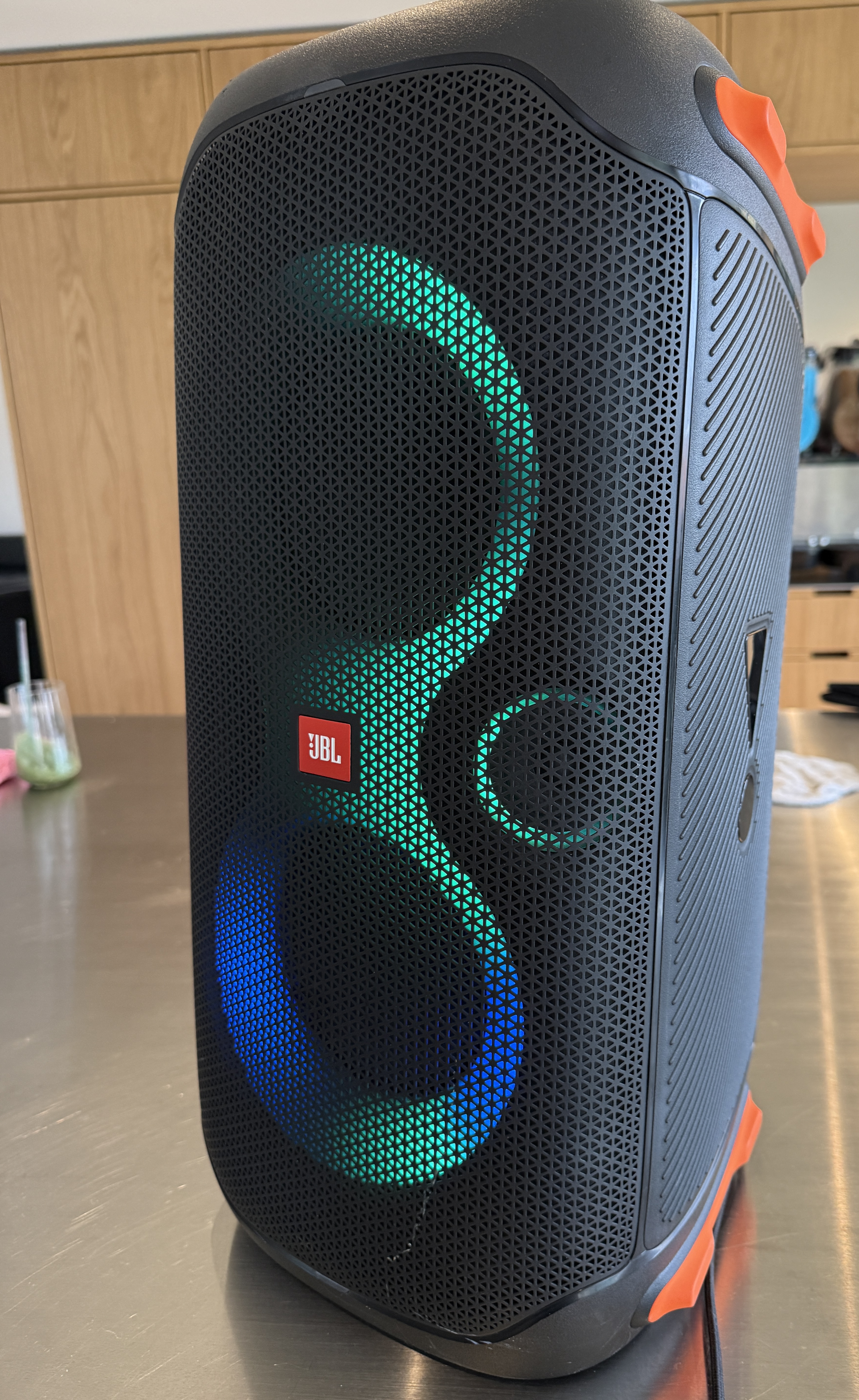 Jbl partybox 110 – kraftig festhøjttaler med lys 🔊🎉