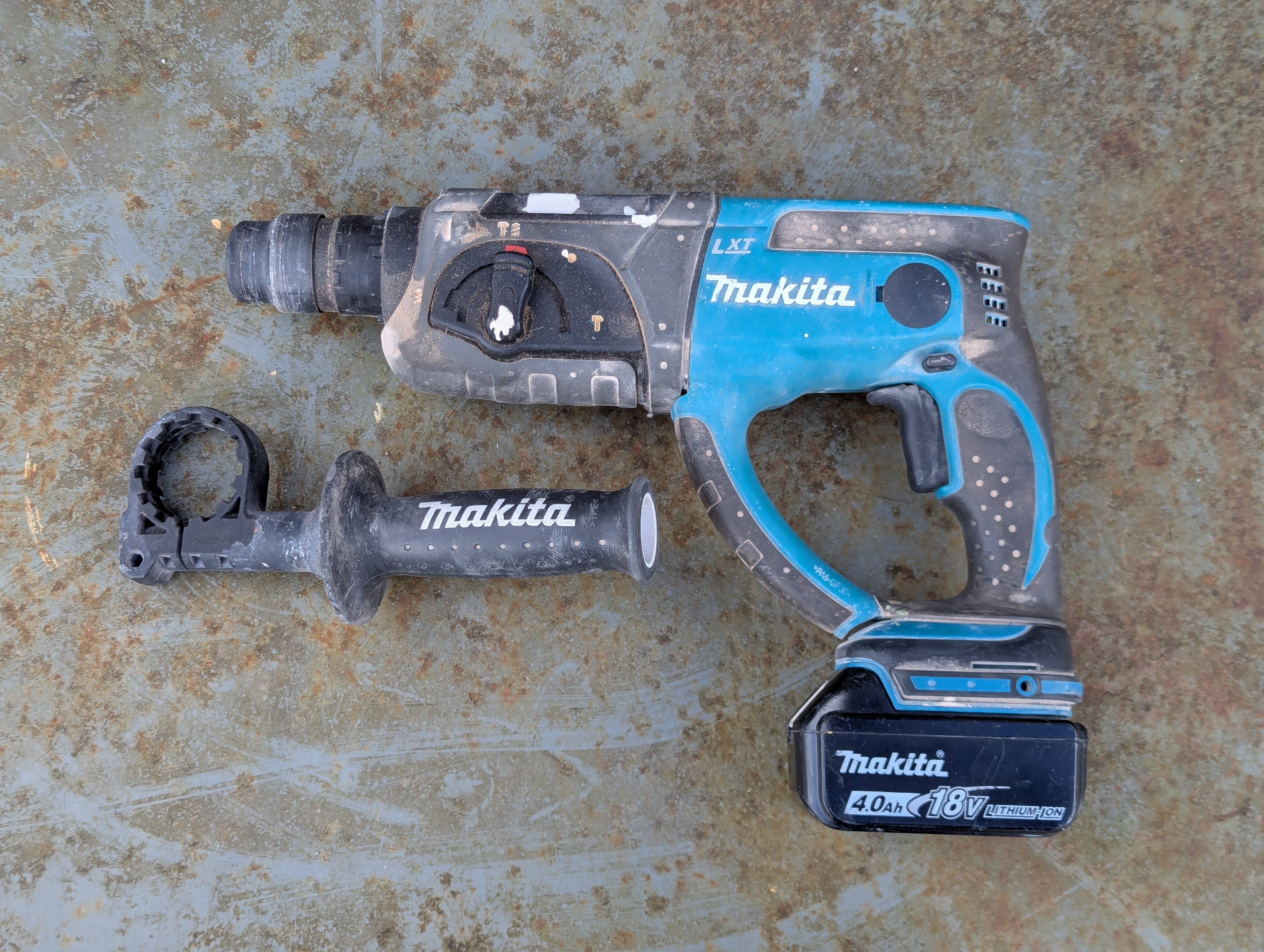 Makita dhr202z 18v lxt cordless sds+ rotary hammer drill