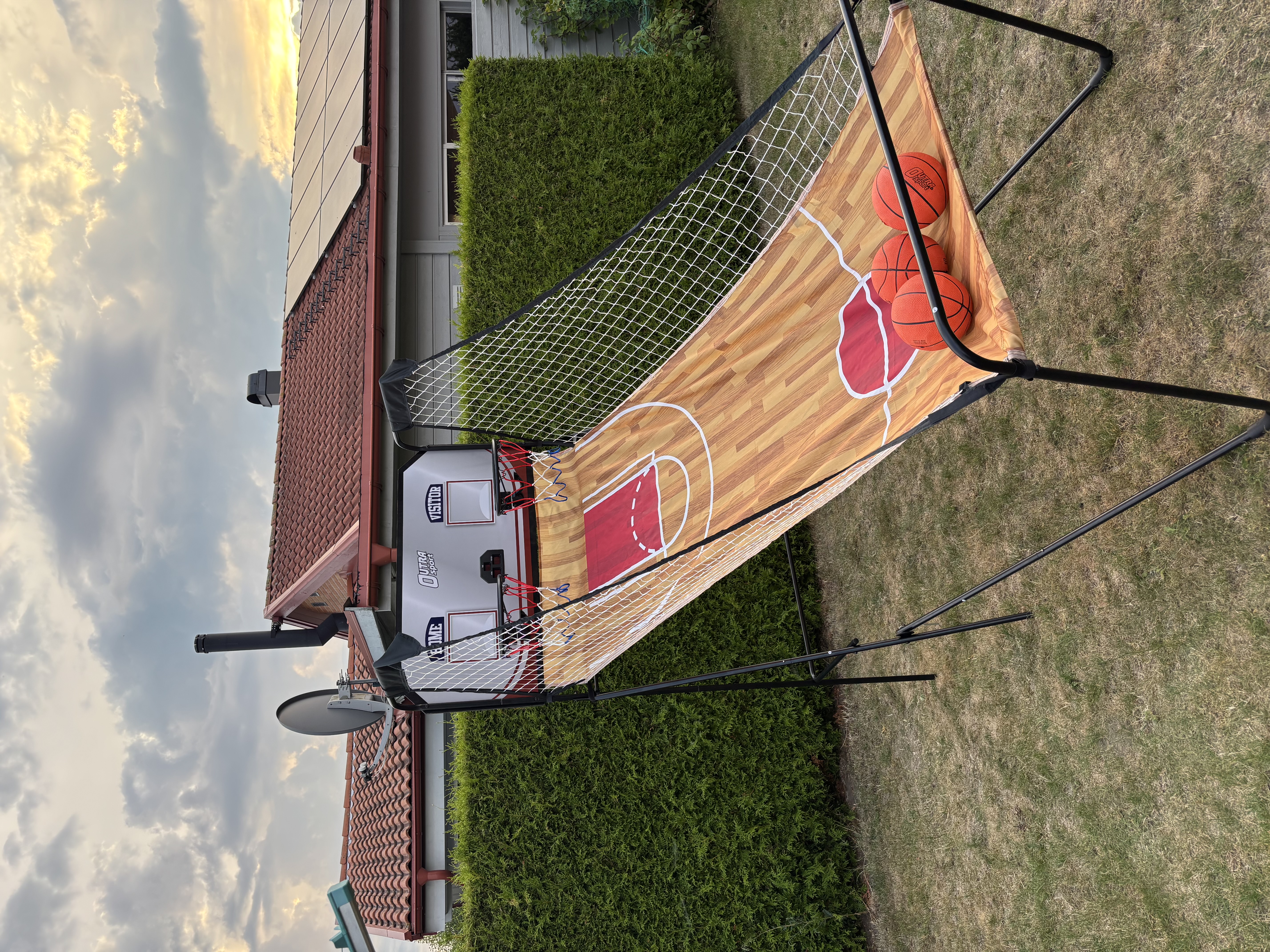 Basketball 