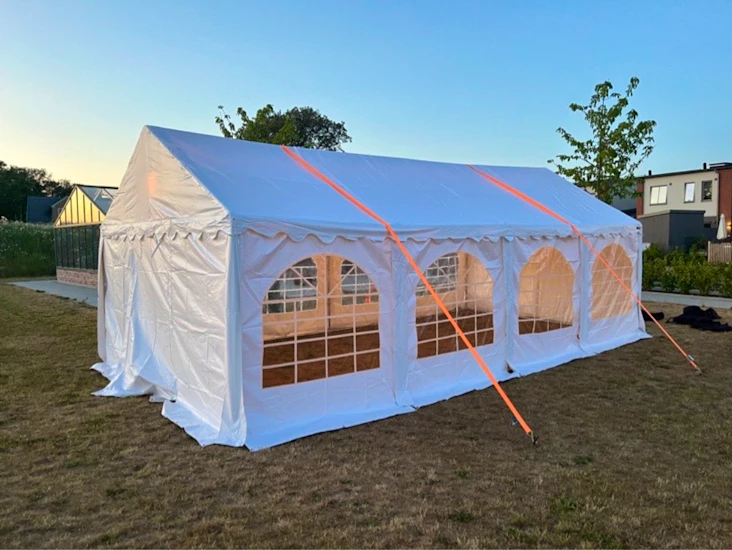 Rejält partytält med pvc duk 4*8m