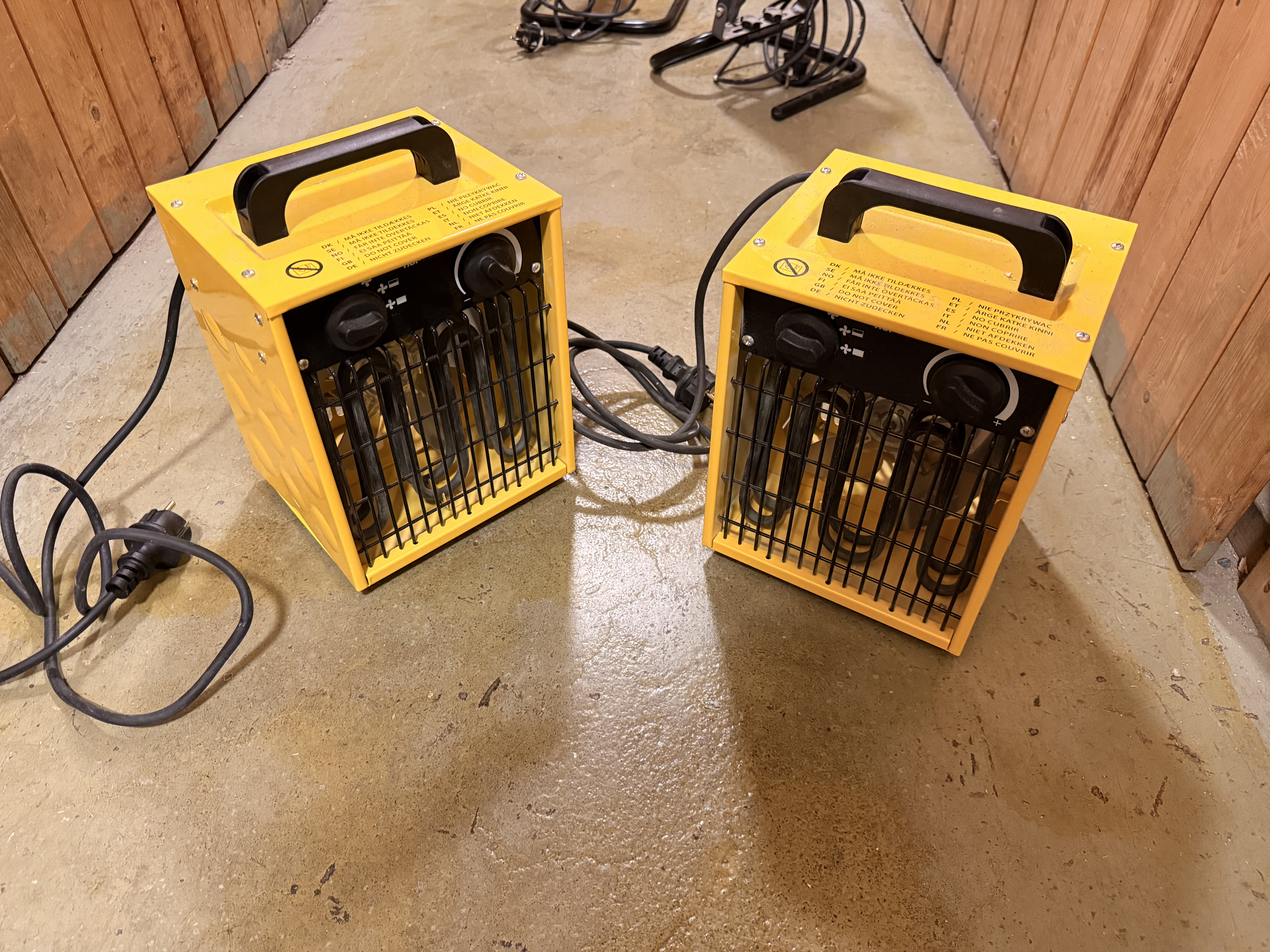 Byggtørker / varmevifte 3000 w – 2 stk tilgjengelig