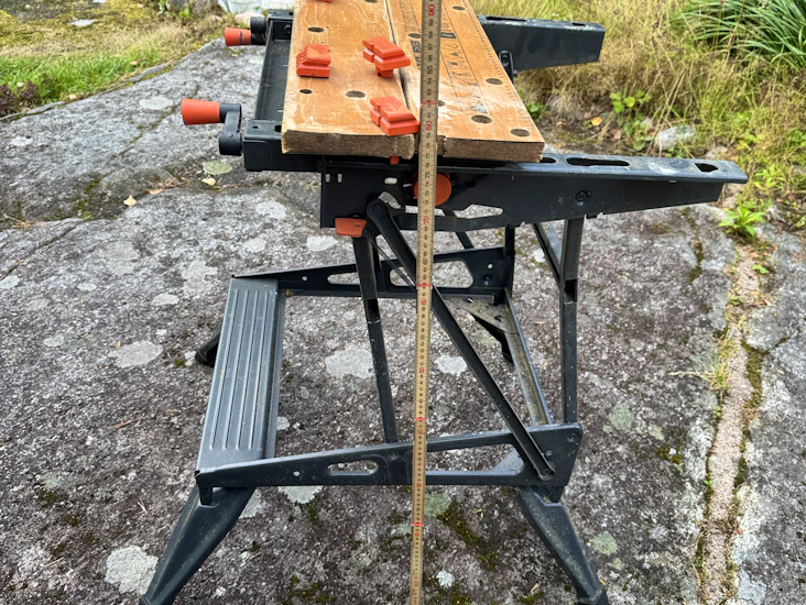 Ihopfällbar arbetsbänk