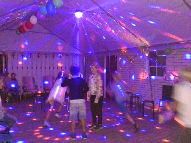 Party tent 8x5m