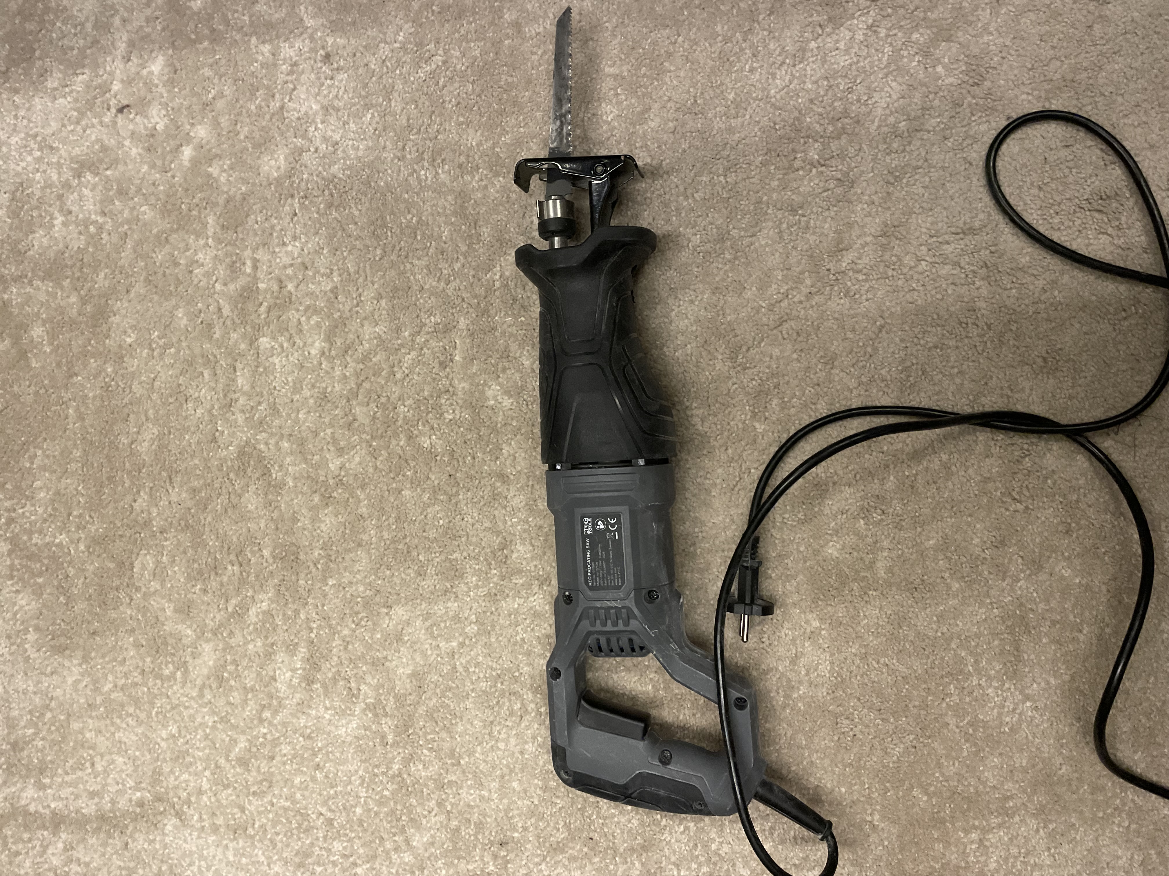 Pålitlig tigersåg uthyres