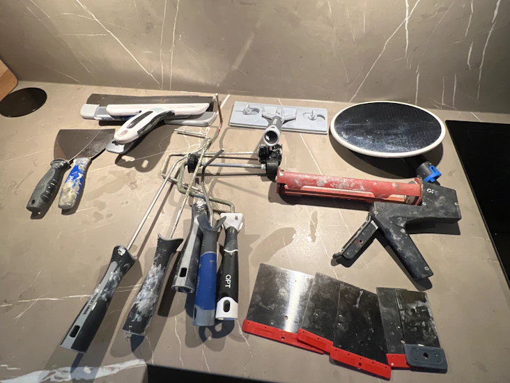 Verktygskitt spackla