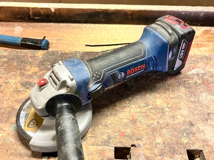 Vinkelslip bosch pro batteridriven