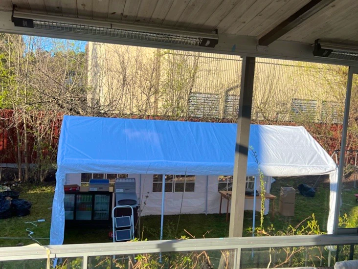 Vitt partytält 6x3m