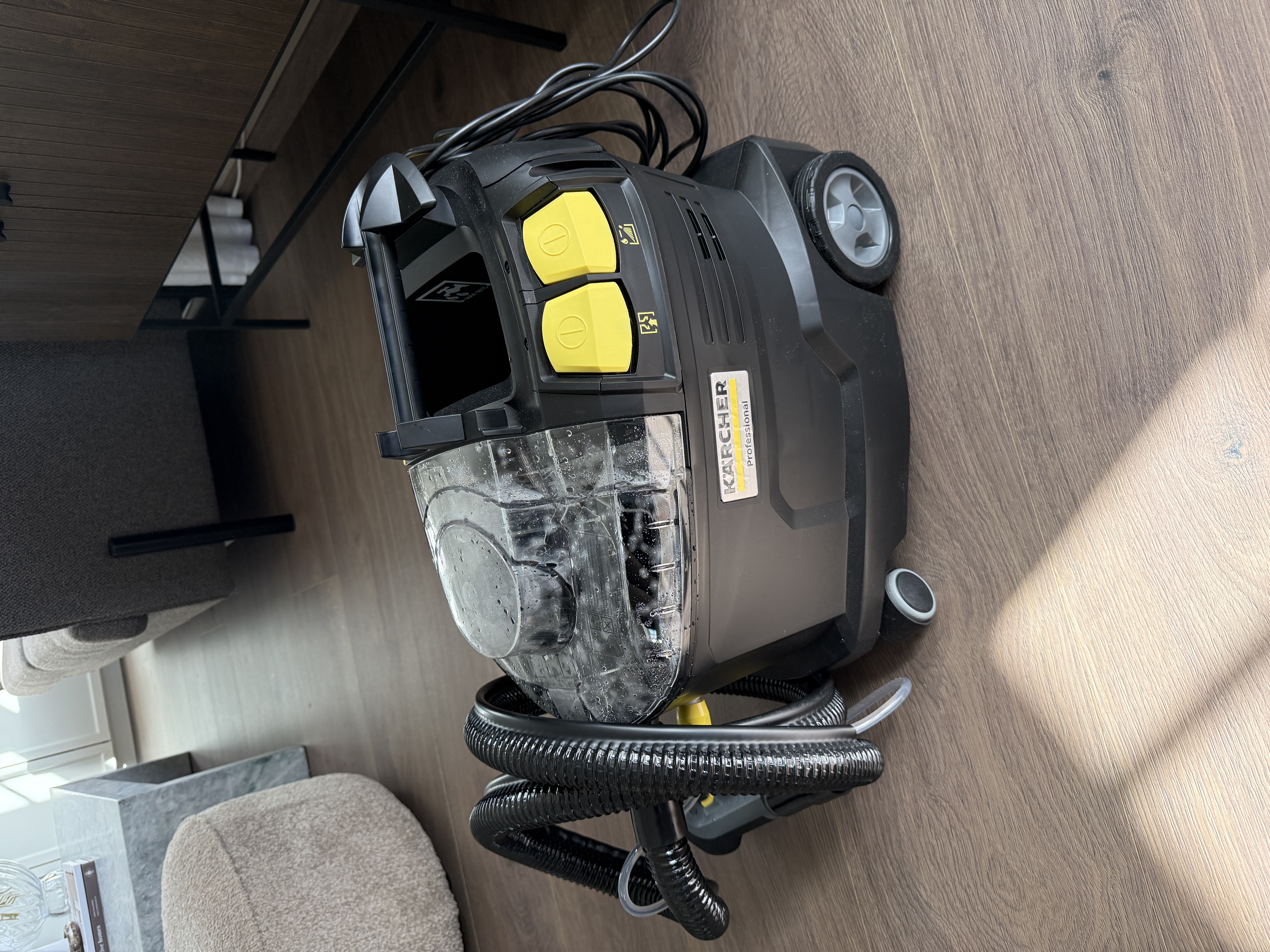 Karcher puzzi 8/1 