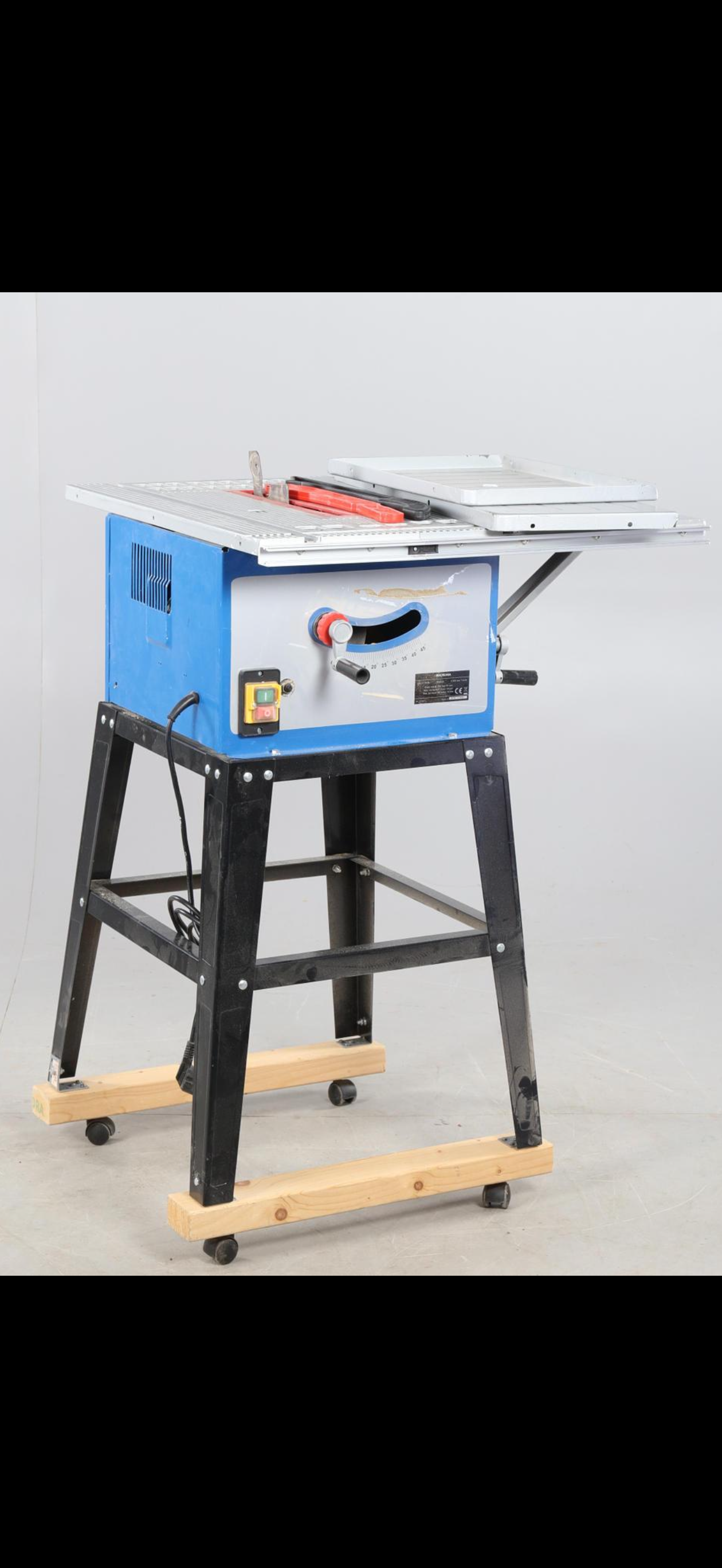 Biltema bordsag / sirkelsag 1500w med 254 mm sagblad