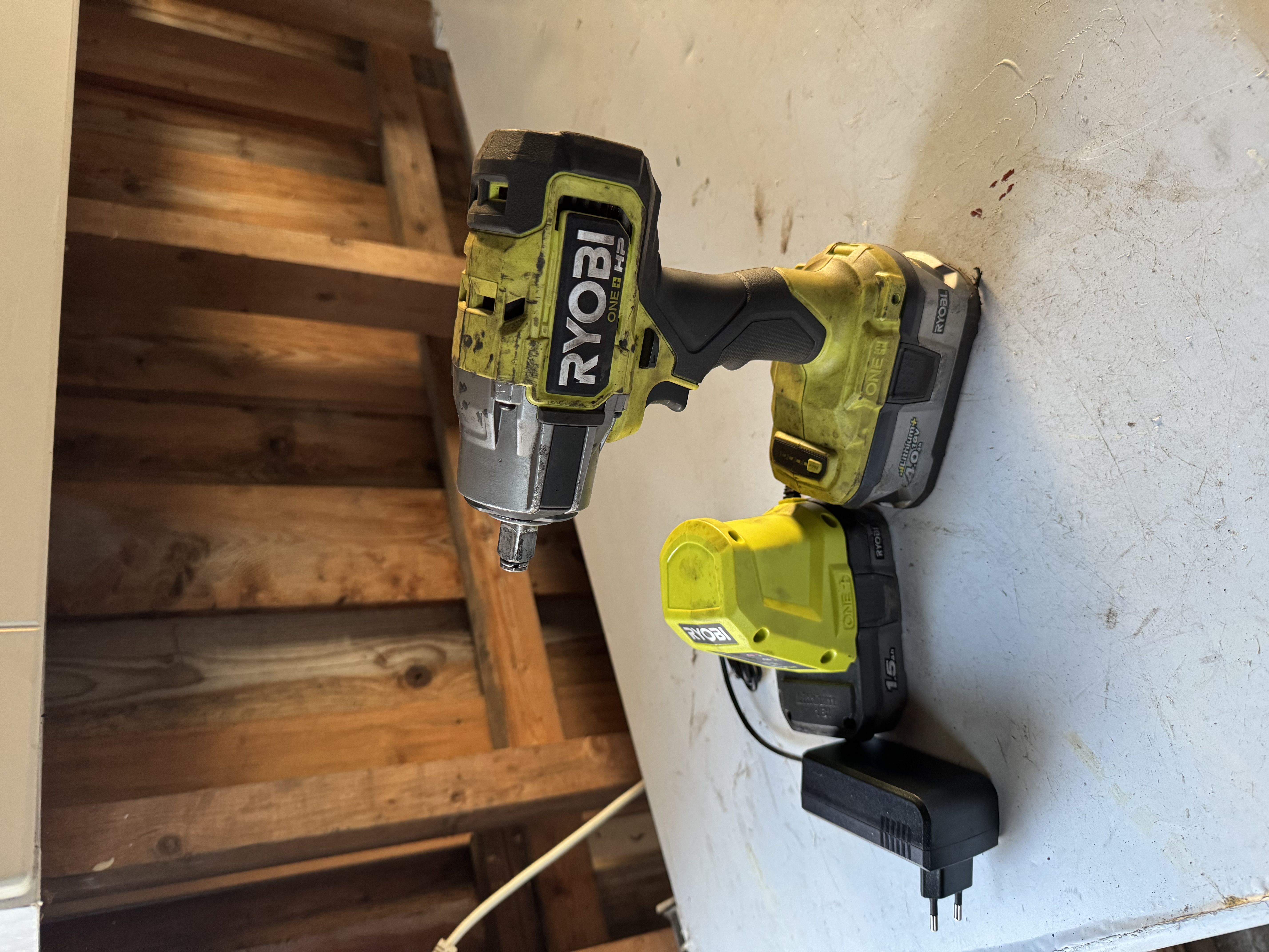 Muttertrekker ryobi 